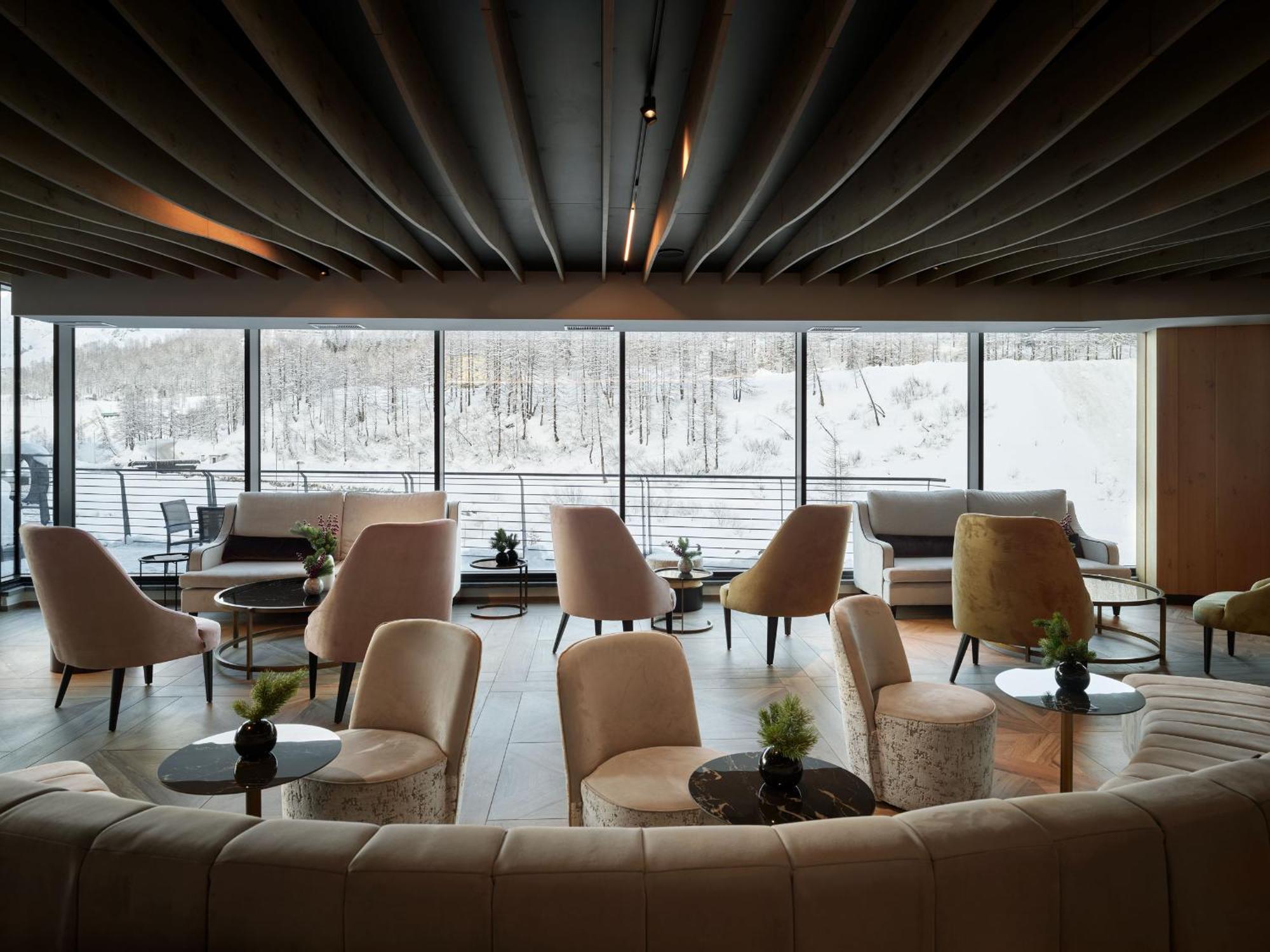 Hotel Cervino - Vretreats Breuil-Cervinia Exterior foto